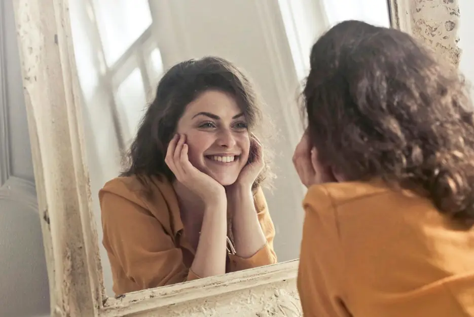 نشانه‌های اعتماد به نفس بالا