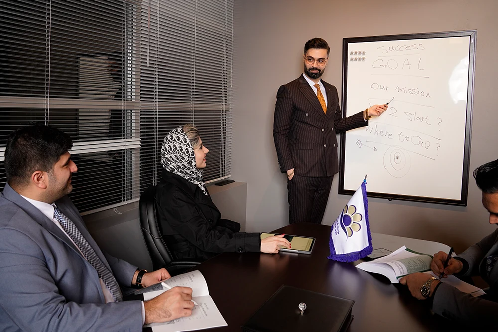 میثم شکری ساز در جلسه کاری